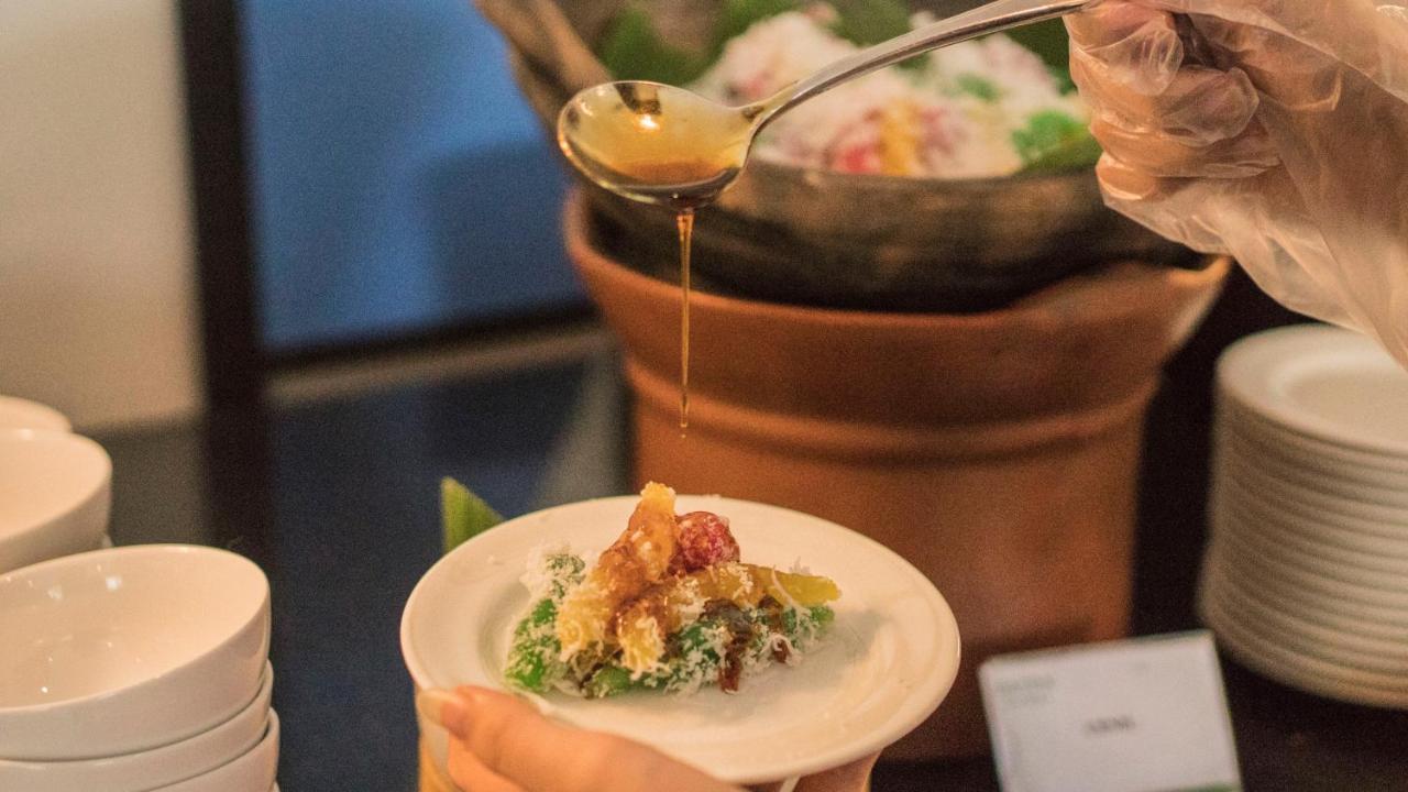Patra Dumai Hotel Eksteriør bilde