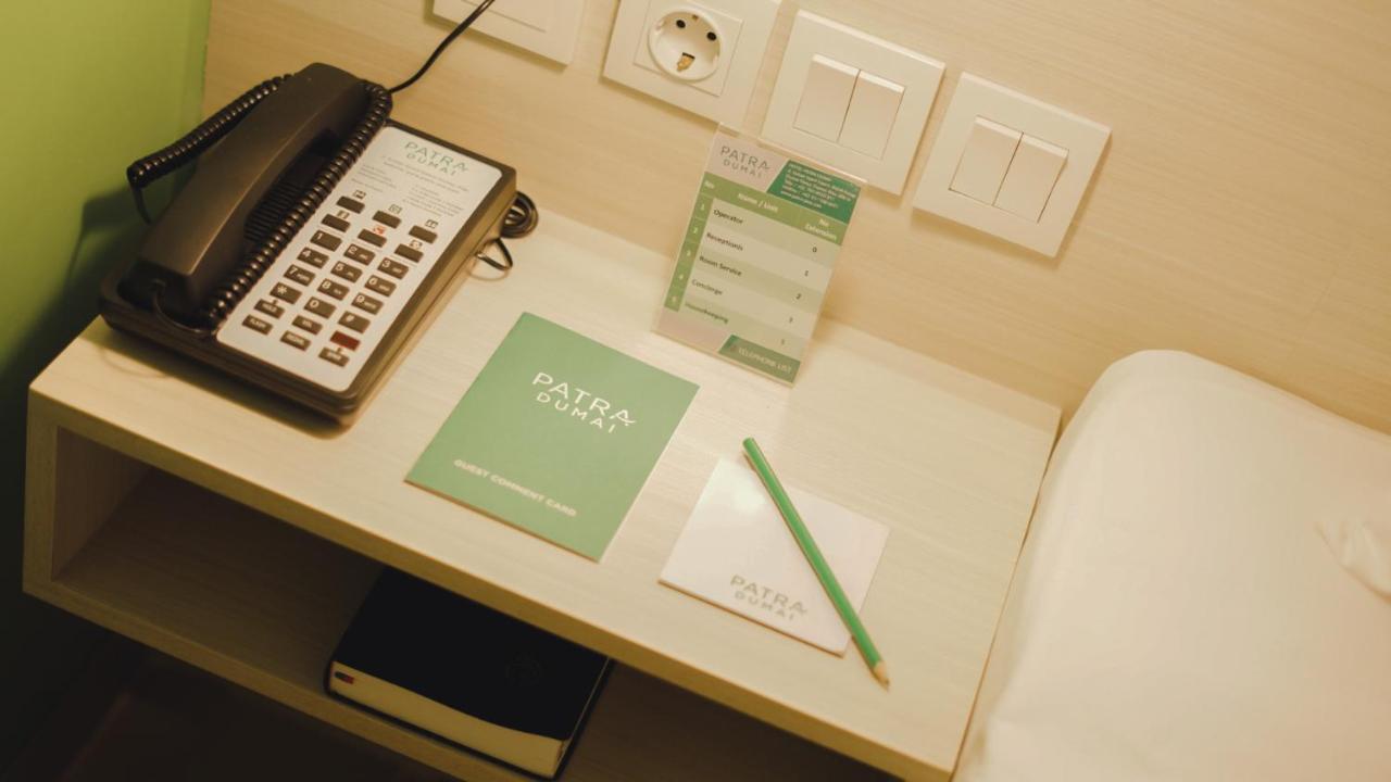 Patra Dumai Hotel Eksteriør bilde